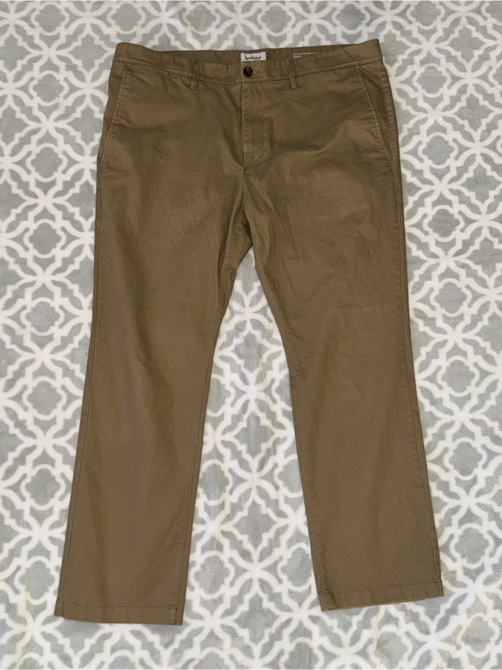 Goodfellow & Co The Every Wear Chino Slim Fit Pants Brown 42W x 30L
